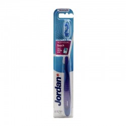 Jordan Individual Reach Toothbrush Medium Purple Μέτρια Οδοντόβουρτσα Μωβ 1 Τεμάχιο