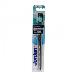Jordan Ultralite Withening Toothbrush Soft Black Μαλακή Οδοντόβουρτσα Μαύρη 1 Τεμάχιο