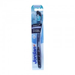 Jordan Ultralite Withening Toothbrush Medium Black Μέτρια Οδοντόβουρτσα Μαύρη 1 Τεμάχιο